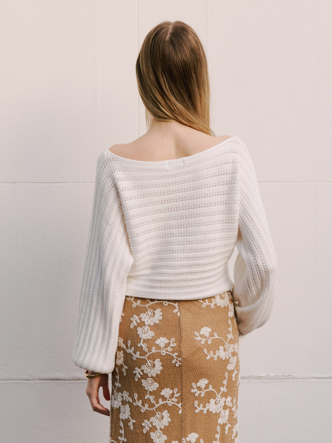 BEES KNEES 2 - Image 4